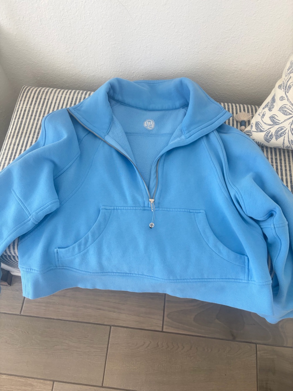 Lululemon Scuba Funnel Neck 1/4 Zip